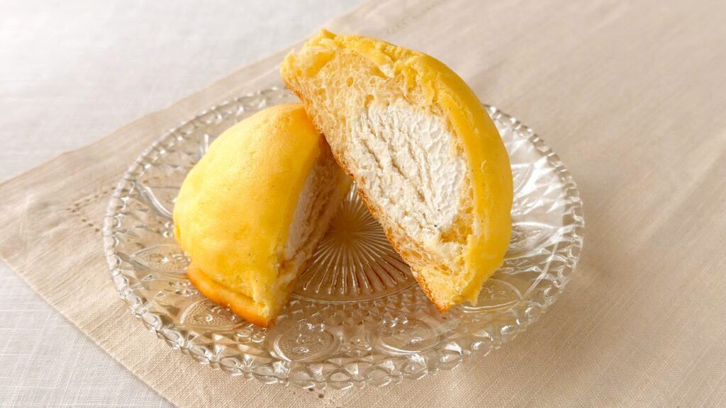 ドンク_「冷やしてメロン（ミルクバニラ）」の断面