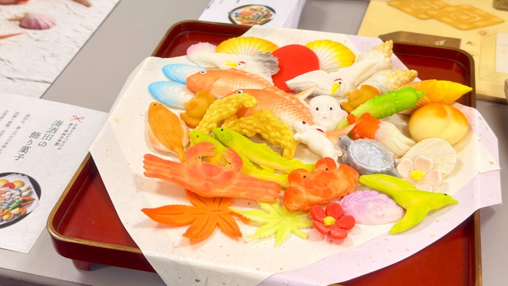 髙島屋_「雛の飾り菓子」の皿盛り