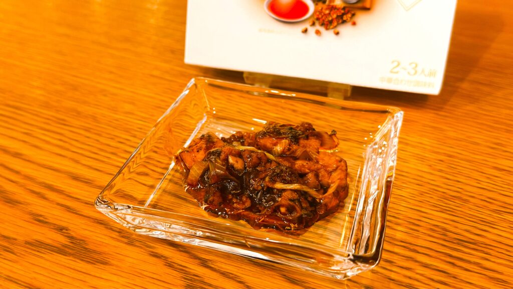 味の素_「極（プレミアム） 華辣麻婆豆腐用」をつかった料理の皿盛り