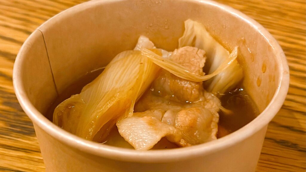 味の素_「鍋キューブ®」甘からだしすき煮鍋で作ったすき焼きの皿盛り